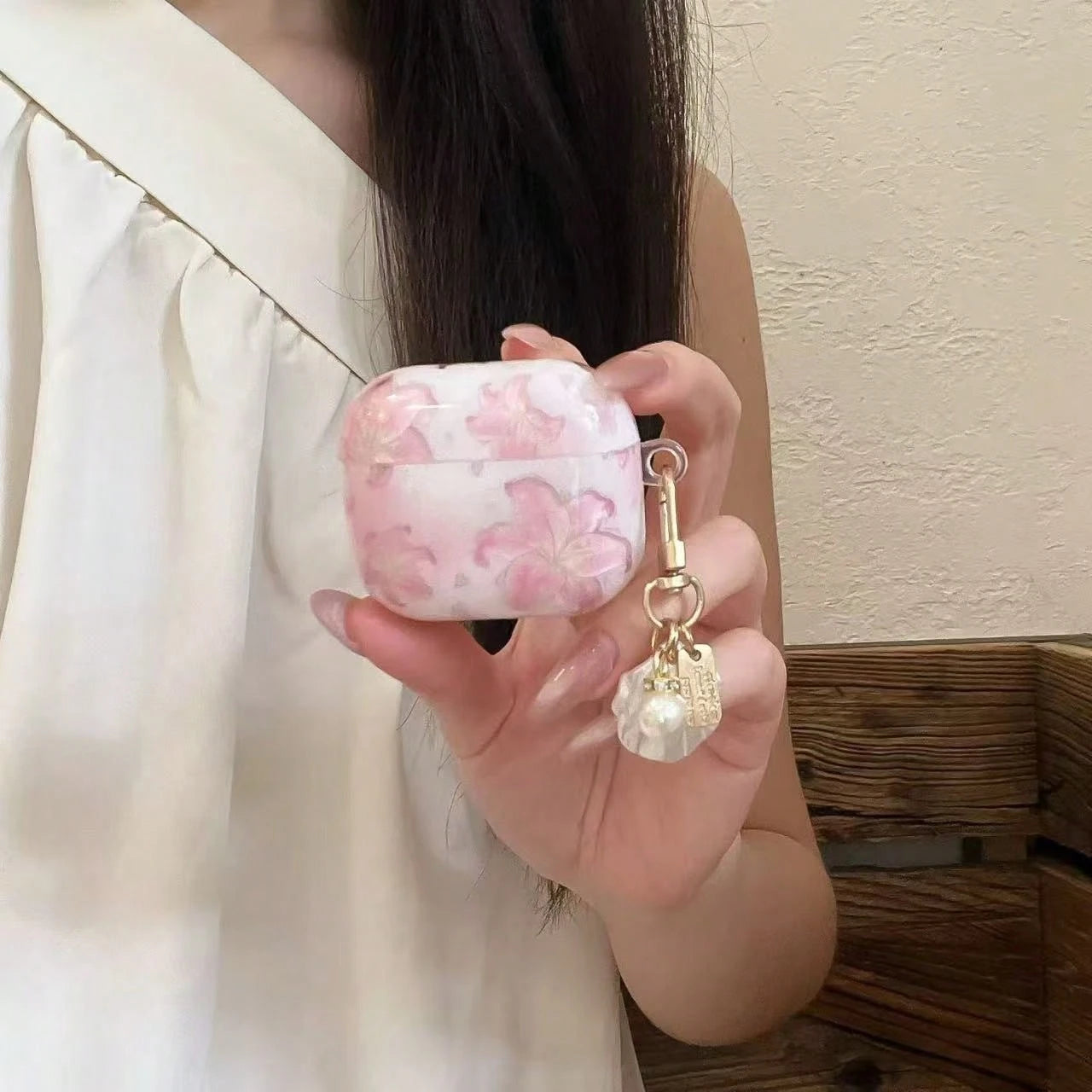Fashionable New 3D Pink Lily Flower Single Shell Pearl Chain Pro 4 Protective Case, New Apple 2 Soft Shell, 3 Protective Cover, Pro 3 Bluetooth Earphone Case