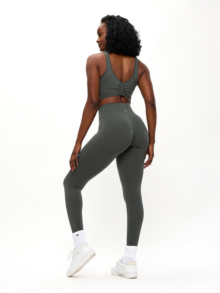Form Reversible Seamless Sports Bra - Shadow Sage