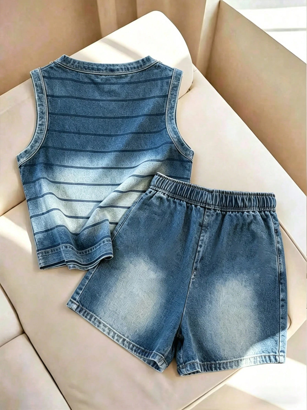 Franclia Casual Summer Women's Striped Round Neck Tank Top And Shorts Set