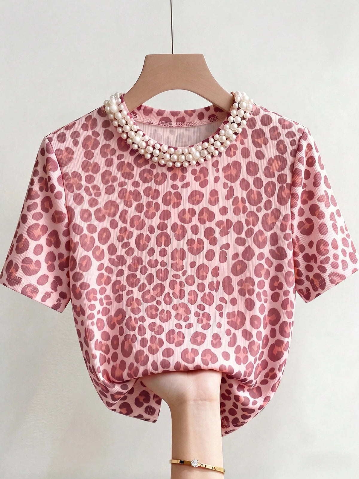 Franclia Elegant Fitted Round Neck Beaded Ribbed Short Sleeve T-Shirt For Women Date Pink Leopard Print Summer