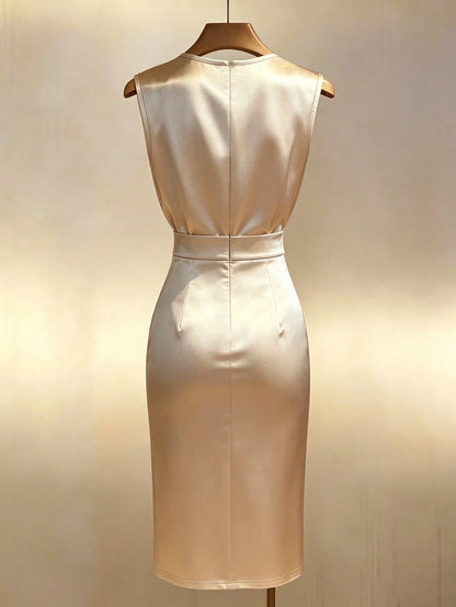 Franclia Gold-Plated Satin Sleeveless Waist-Cinching Slit Midi Dress