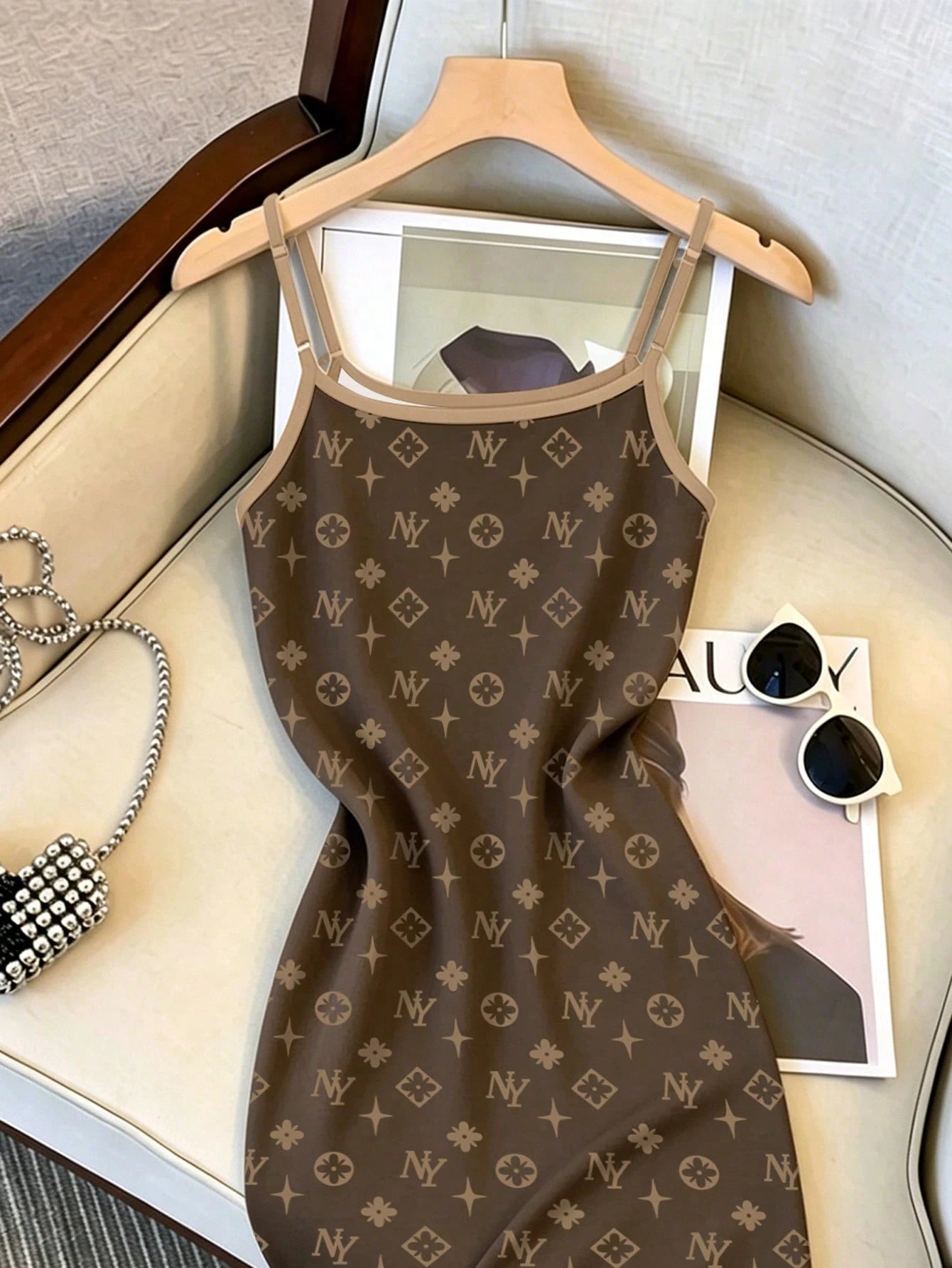 Franclia Hot-Selling Recommended, Commuter Elegant Style Vintage Floral Print Adjustable Shoulder Strap Midi Dress, Simple For Shopping And Dating