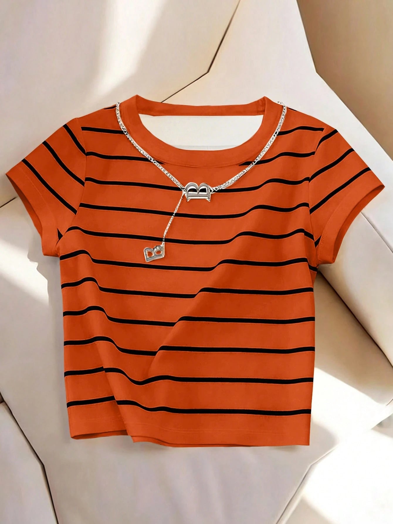 Franclia Women's Black And White Striped Fitted Cropped Short Sleeve T-Shirt,Round Neck Knit Top,Summer Casual City Break Cute Tee Clothes