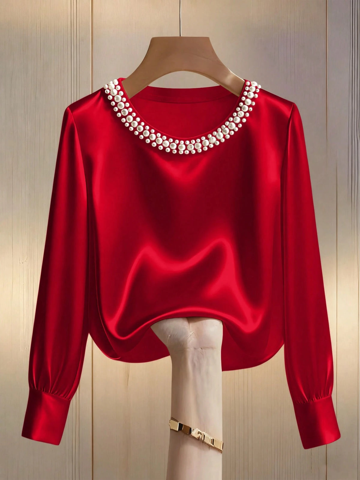 Franclia Women's Elegant Round Neck Pearl Embellished Long Sleeve T-Shirt, Suitable For Commuting