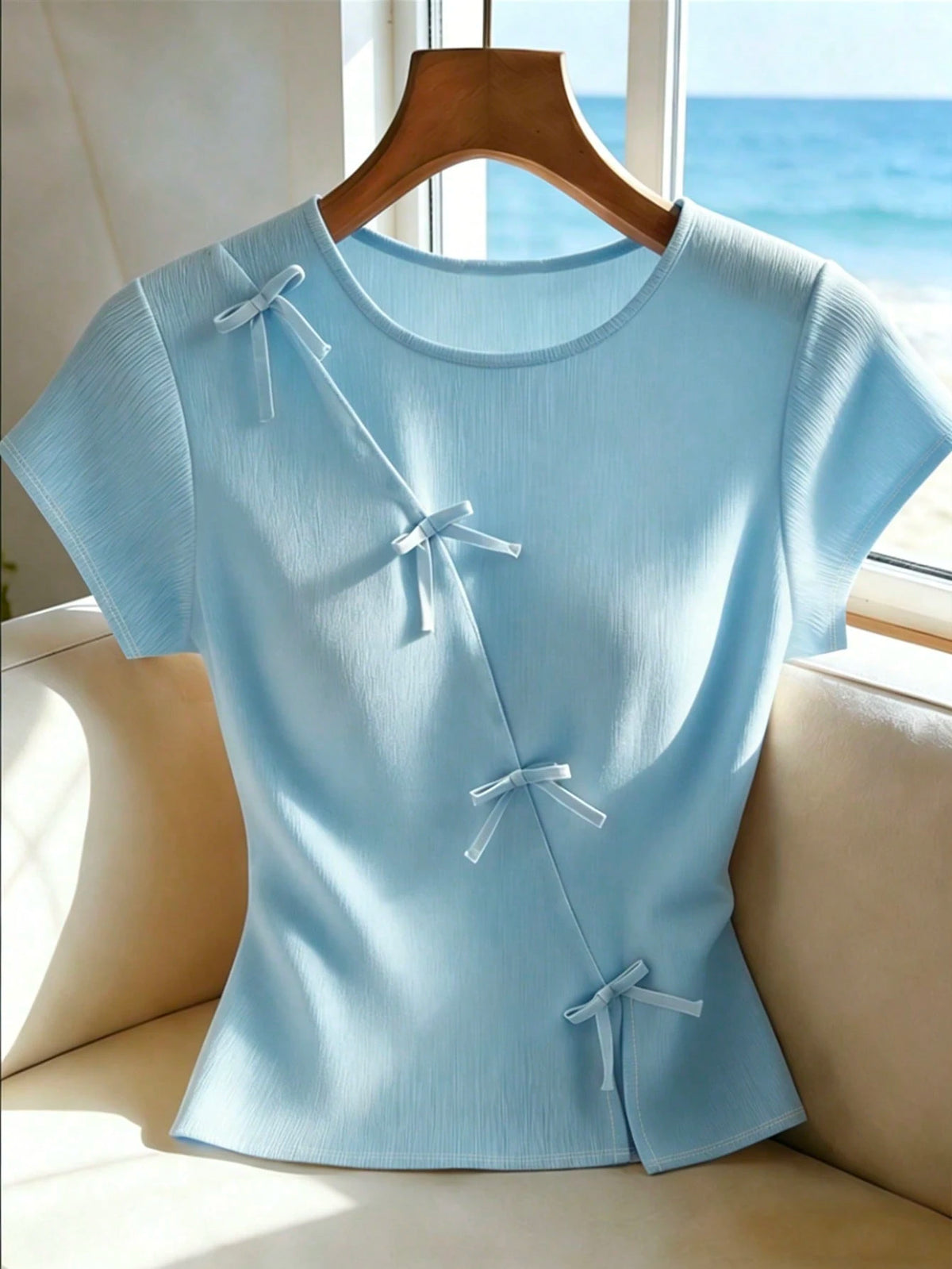 Franclia Women's Round Neck Bow-Decorated Short-Sleeved T-Shirt,Pale Yellow,Summer,Elegant,Holiday,Tea Party,Holiday,Casual Top For Beach,Vacation,Y2K Style