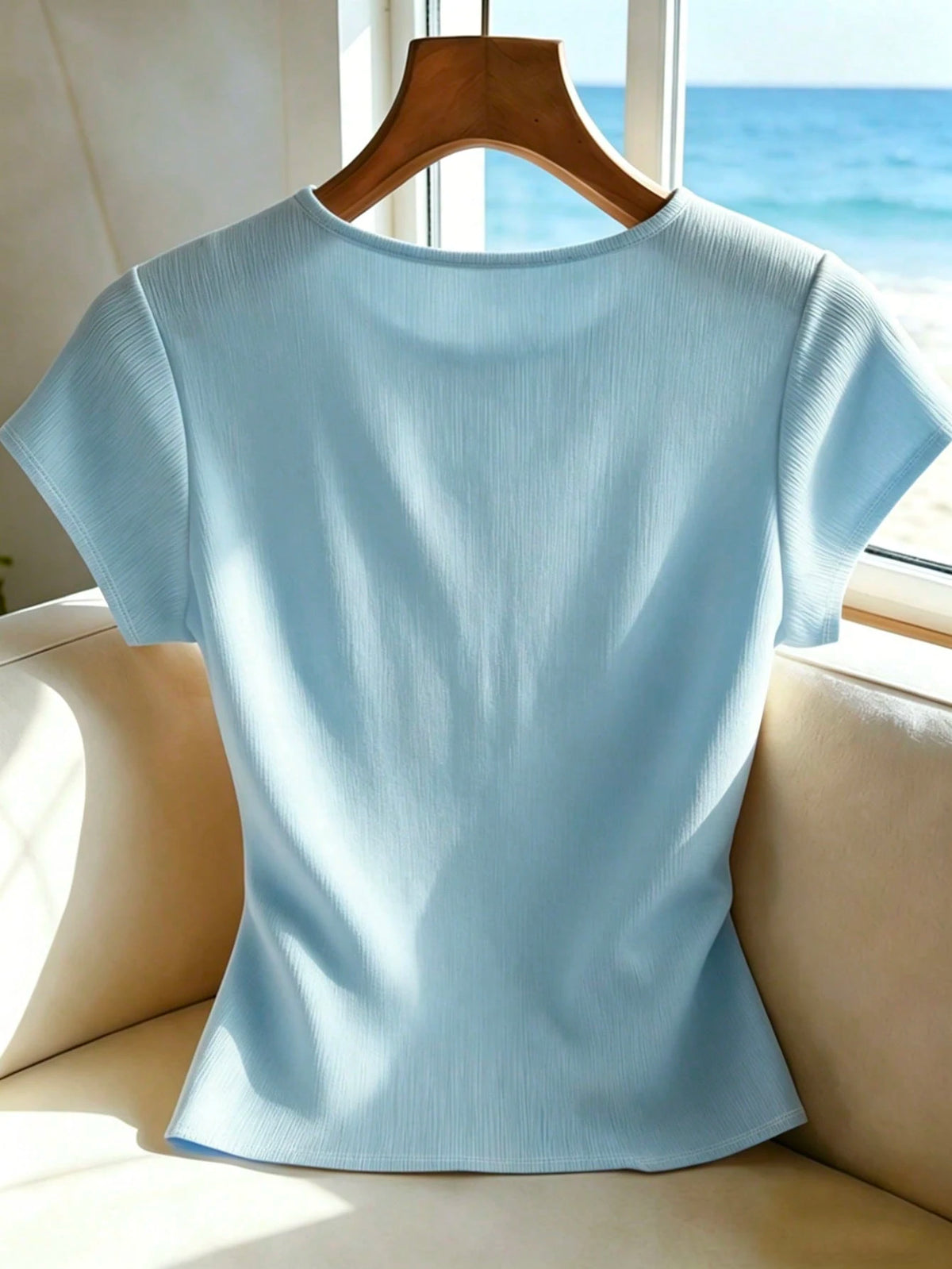 Franclia Women's Round Neck Bow-Decorated Short-Sleeved T-Shirt,Pale Yellow,Summer,Elegant,Holiday,Tea Party,Holiday,Casual Top For Beach,Vacation,Y2K Style