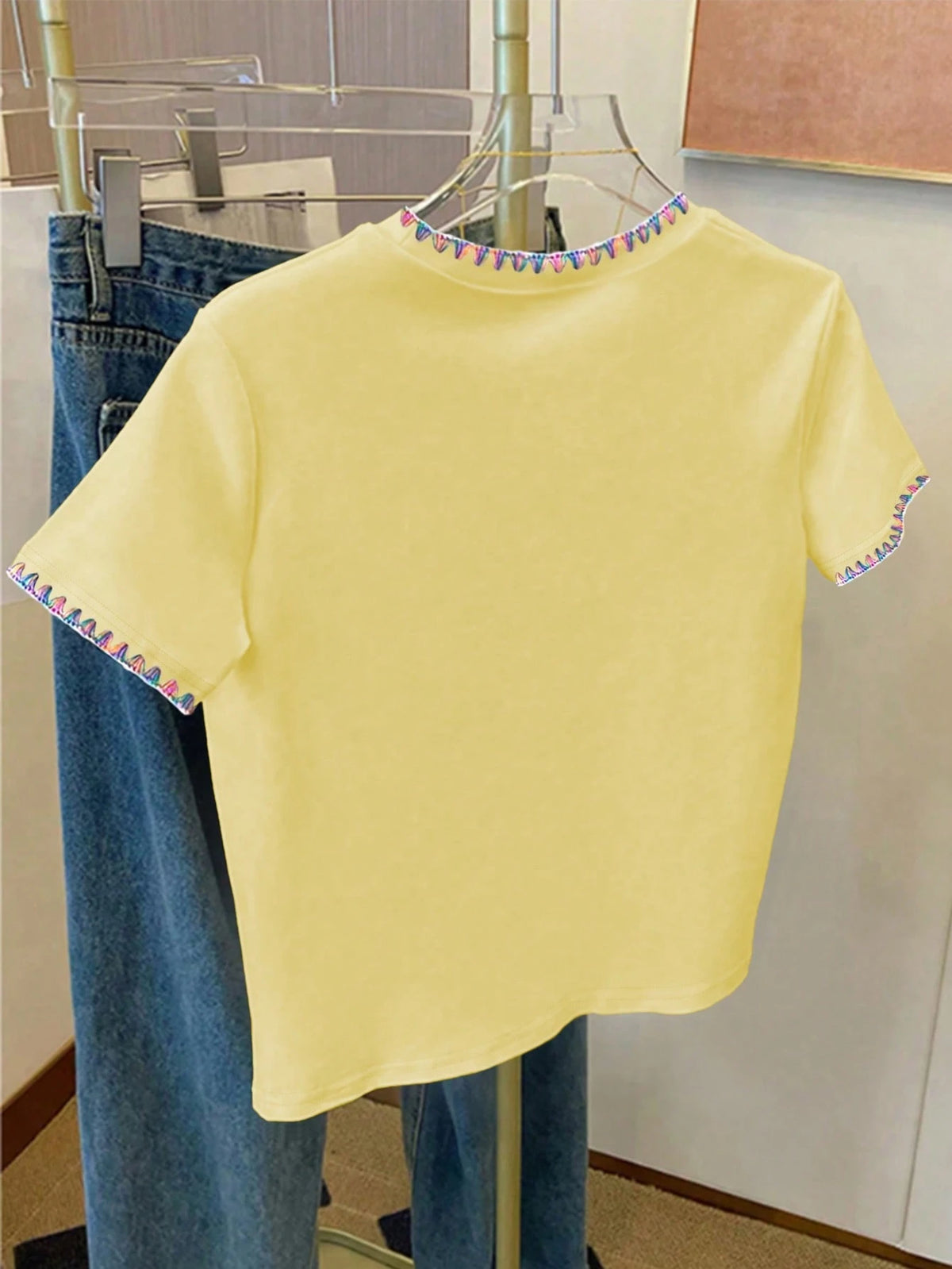 Franclia Women's Round Neck Color Block Casual Versatile Daily Wear Short Sleeve T-Shirt