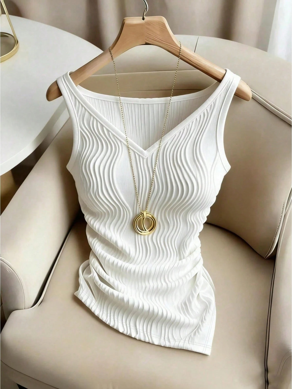Franclia Women's White Sleeveless V-Neck Tank Top,Chic Elegant Summer Everyday Knit Fabric,Asymmetrical Wavy Hem,Elastic Sides,Fitted Versatile All-Match