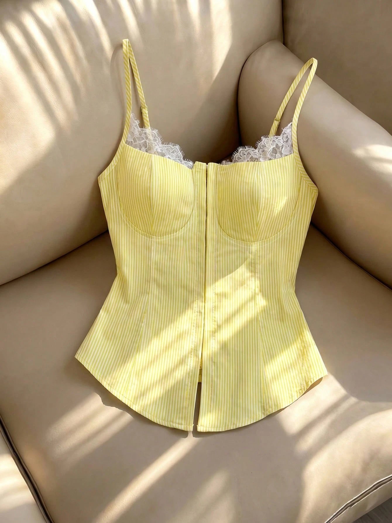 Franclia Women's Yellow,Summer,Elegant,Brunch Y2K Retro Lace Trim Button Front Camisole,Striped V-Neck Slim Fit Crop Top For Party,Daily Wear & Club