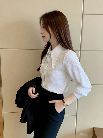 French Pointed Collar Blouse For Women, Spring & Autumn New Arrivals, Pleated Design Textured Undershirt, High-End Long Sleeve Top White