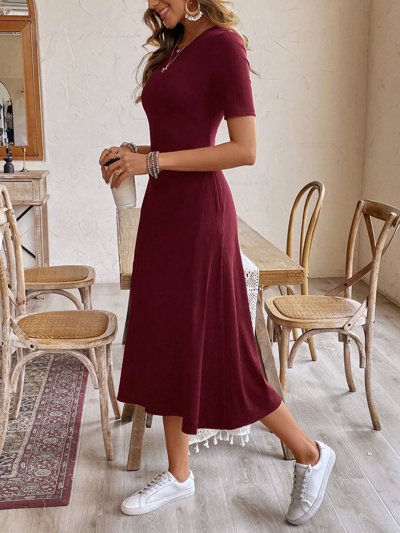 Frenchy Women Burgundy Red Summer Casual Long Dress,Short-Sleeve Round Neck Simple Minimalist Work Office Clothes,Old Money Brunch Vacation Holiday