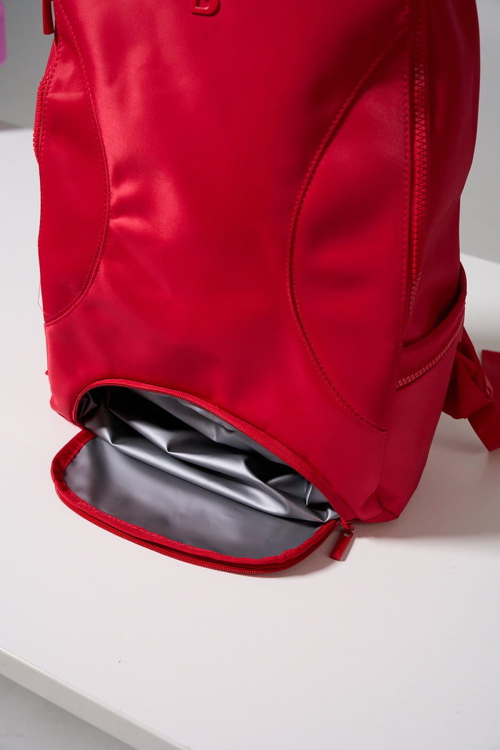 Game Changer Backpack - Lipstick Red