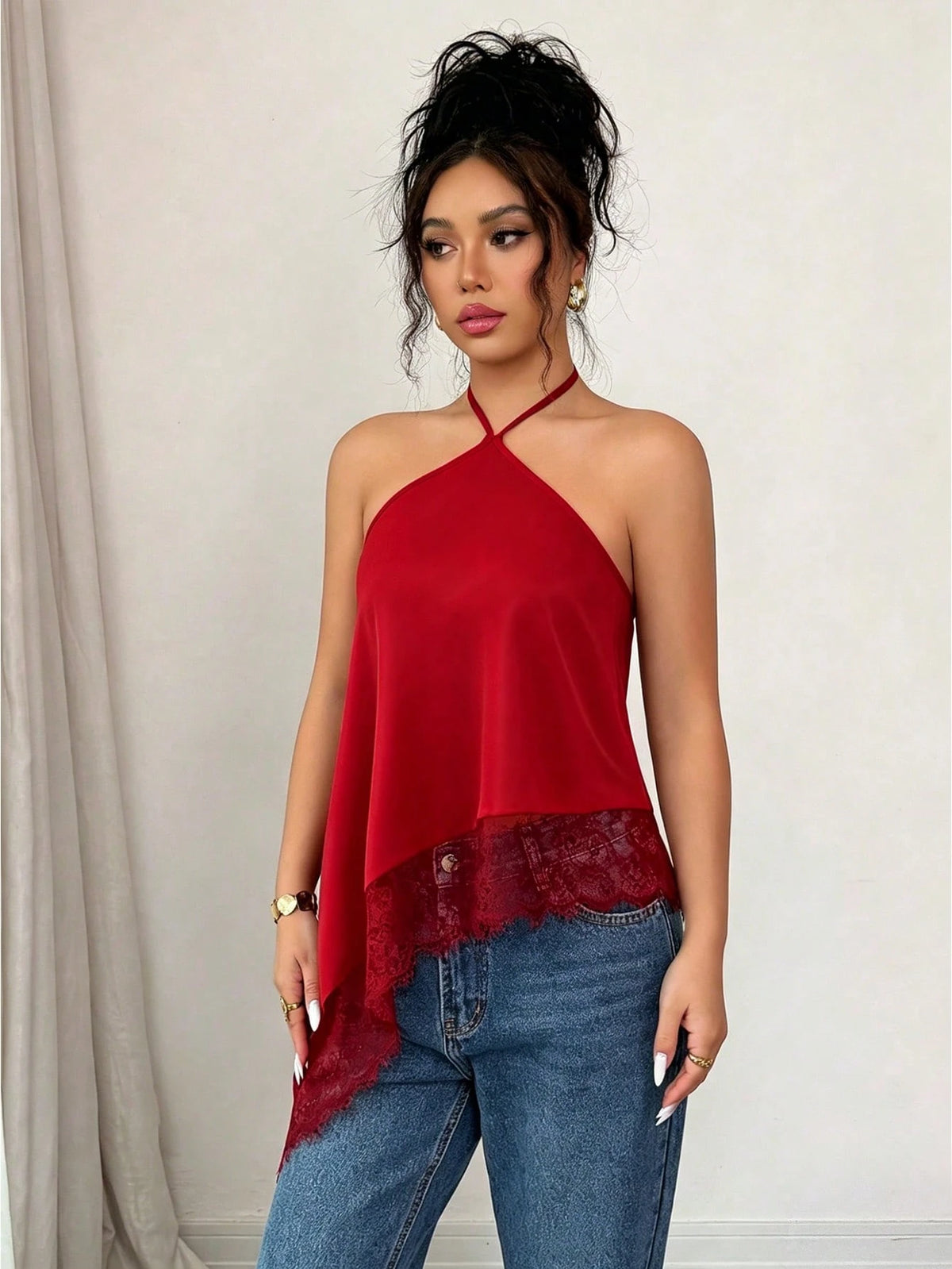 GlowEve Summer New Women's Tank Top, Black Tank Top, Halter Neck Tie, Asymmetrical Hem Lace Trim, Sexy Women's Tank Top, Gorgeous Lace Decor Backless Fitted Tank Top, Sexy Sleeveless Top, Suitable For
