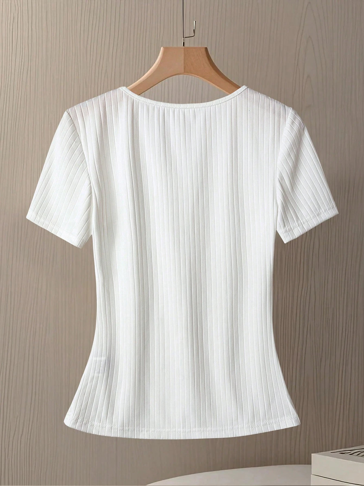 GlowEve Women's Plain V-Neck Short Sleeve Single-Breasted Casual T-Shirt, Summer