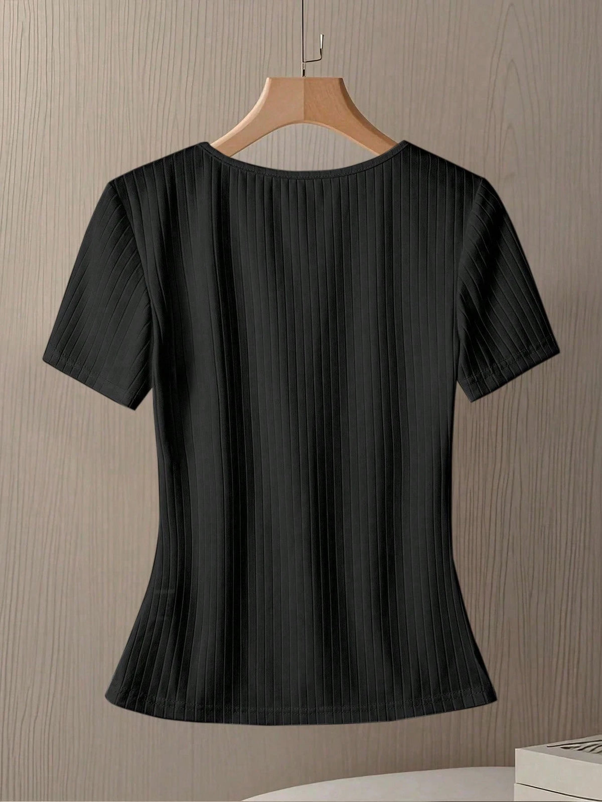 GlowEve Women's Plain V-Neck Short Sleeve Single-Breasted Casual T-Shirt, Summer