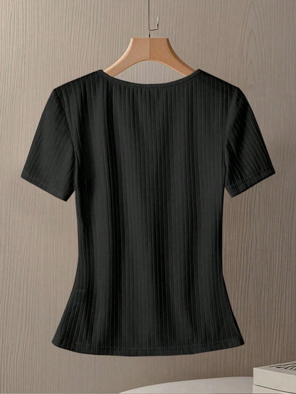 GlowEve Women's Plain V-Neck Short Sleeve Single-Breasted Casual T-Shirt, Summer