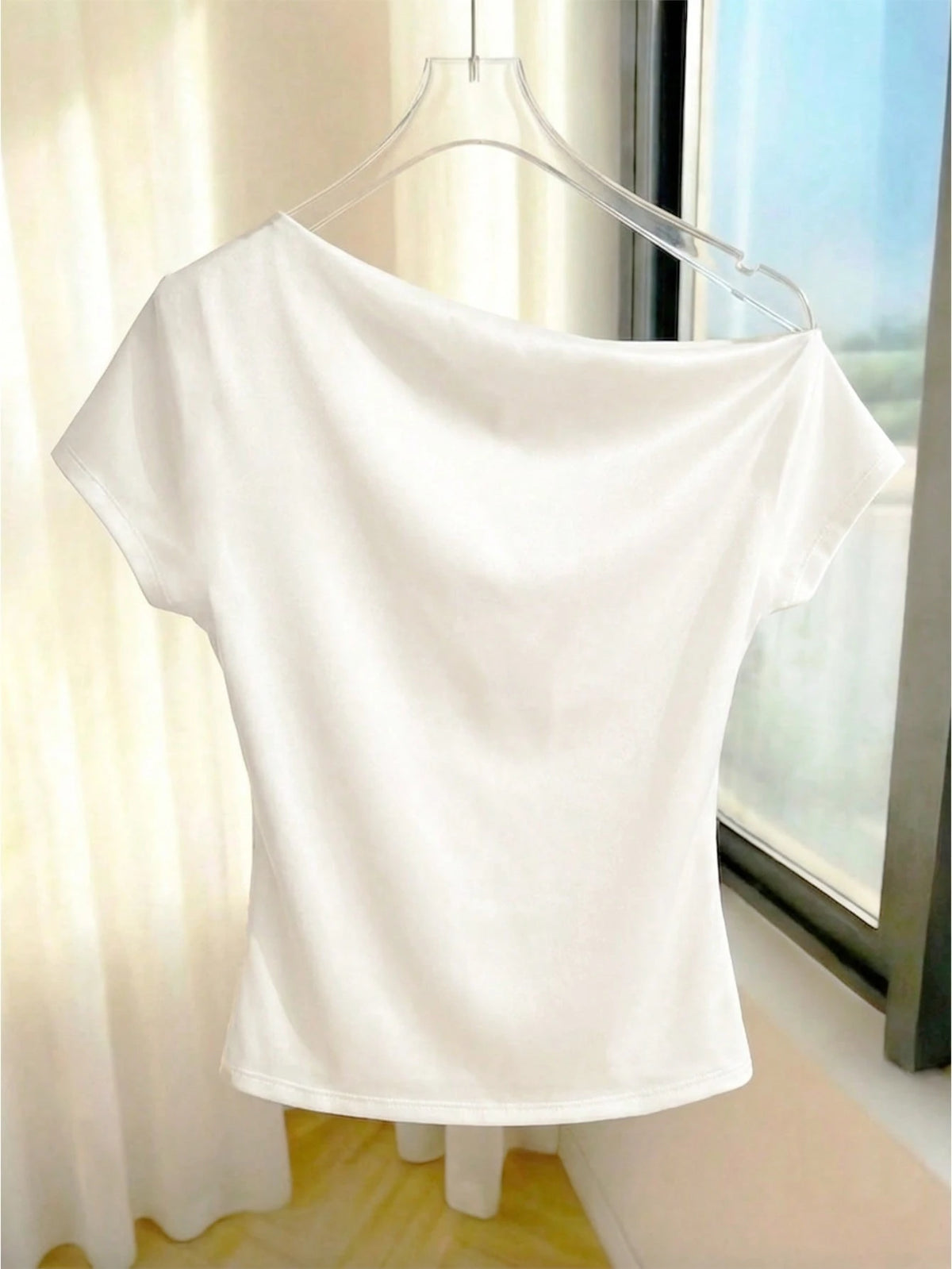 GlowEve Women's White Summer Elegant Brunch Smooth Fabric Oblique Off Shoulder Ruched Design Blouse,Birthday Gift,Date,Party,Valentine's Day,Cocktail Party