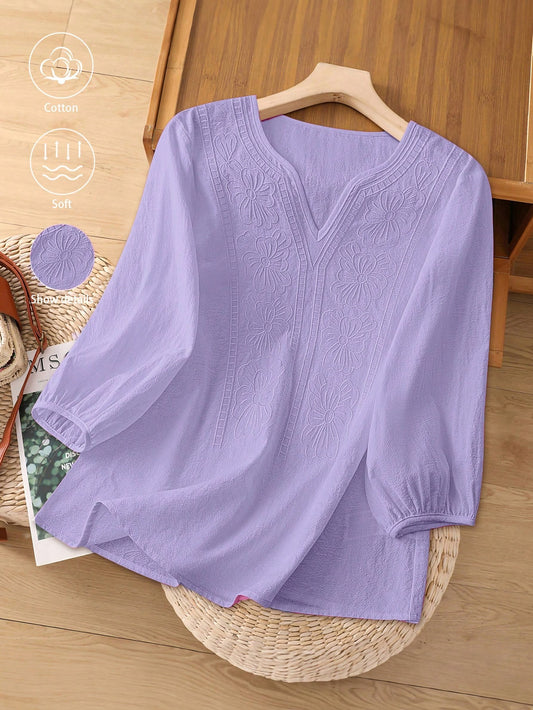 GlowEve Women's White V-Neck Embroidered Short Sleeve Blouse