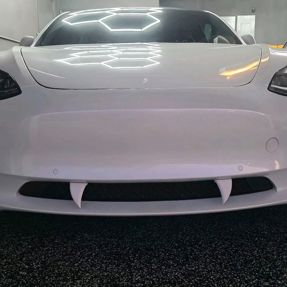 Halloween Exclusive Grille Fang Decoration, Fits Car Front Grille, Eye-Catching Design, Easily Create Personalized Car Style