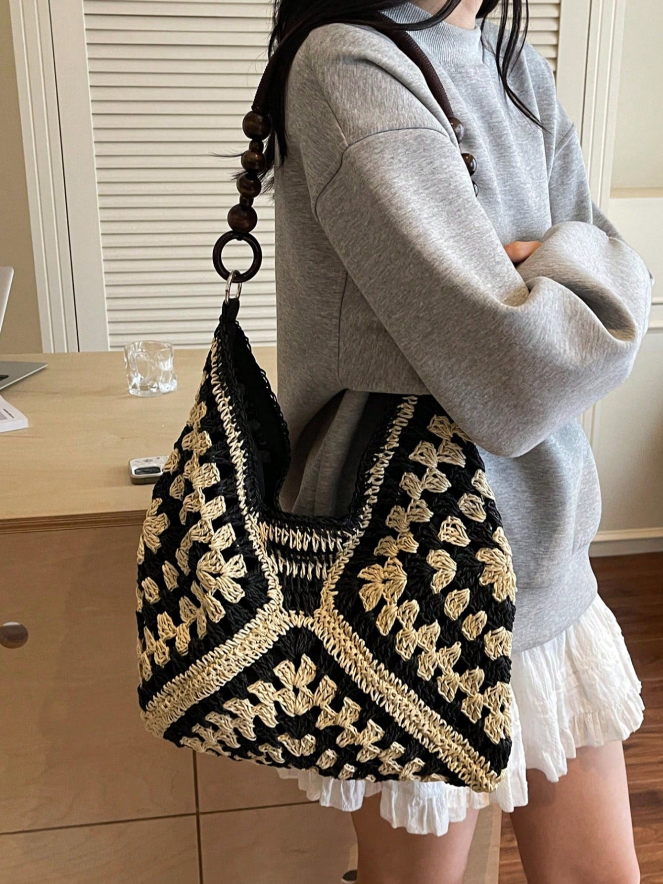 Handmade Crochet Hollow Straw Bag, Patchwork Large Capacity Shoulder Bag, Bohemian Contrast Color Straw Bag, Casual Versatile Women Bag, Slouchy Woven Bag, Summer Beach Vacation Straw Bag, Commute & T