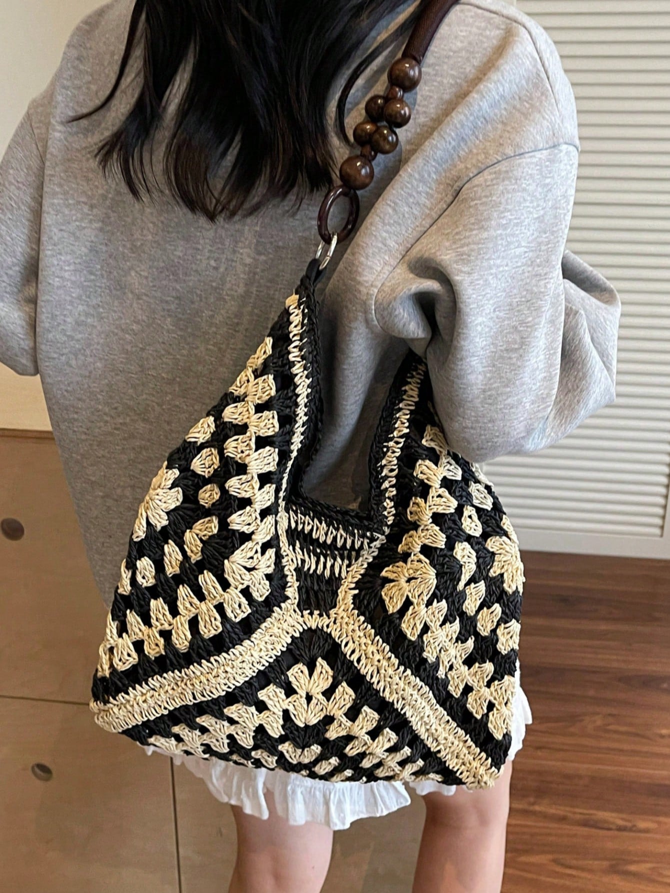 Handmade Crochet Hollow Straw Bag, Patchwork Large Capacity Shoulder Bag, Bohemian Contrast Color Straw Bag, Casual Versatile Women Bag, Slouchy Woven Bag, Summer Beach Vacation Straw Bag, Commute & T
