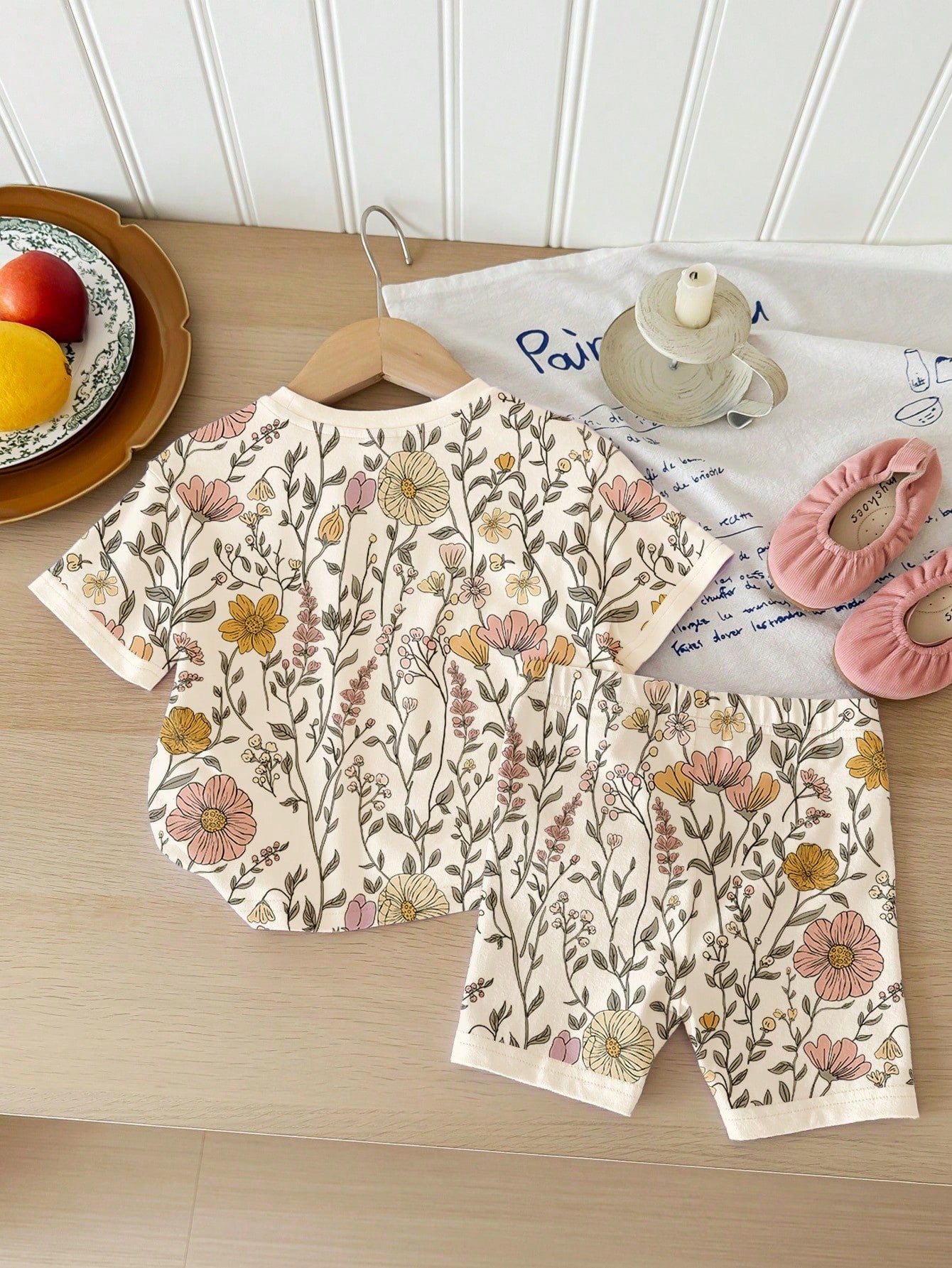 Happikins Bohemian Ditsy Floral,Baby Girl Casual Minimalist Round Neck Loose Short Sleeve T-Shirt And Snug Fit Shorts Set,Suitable For Spring Summer