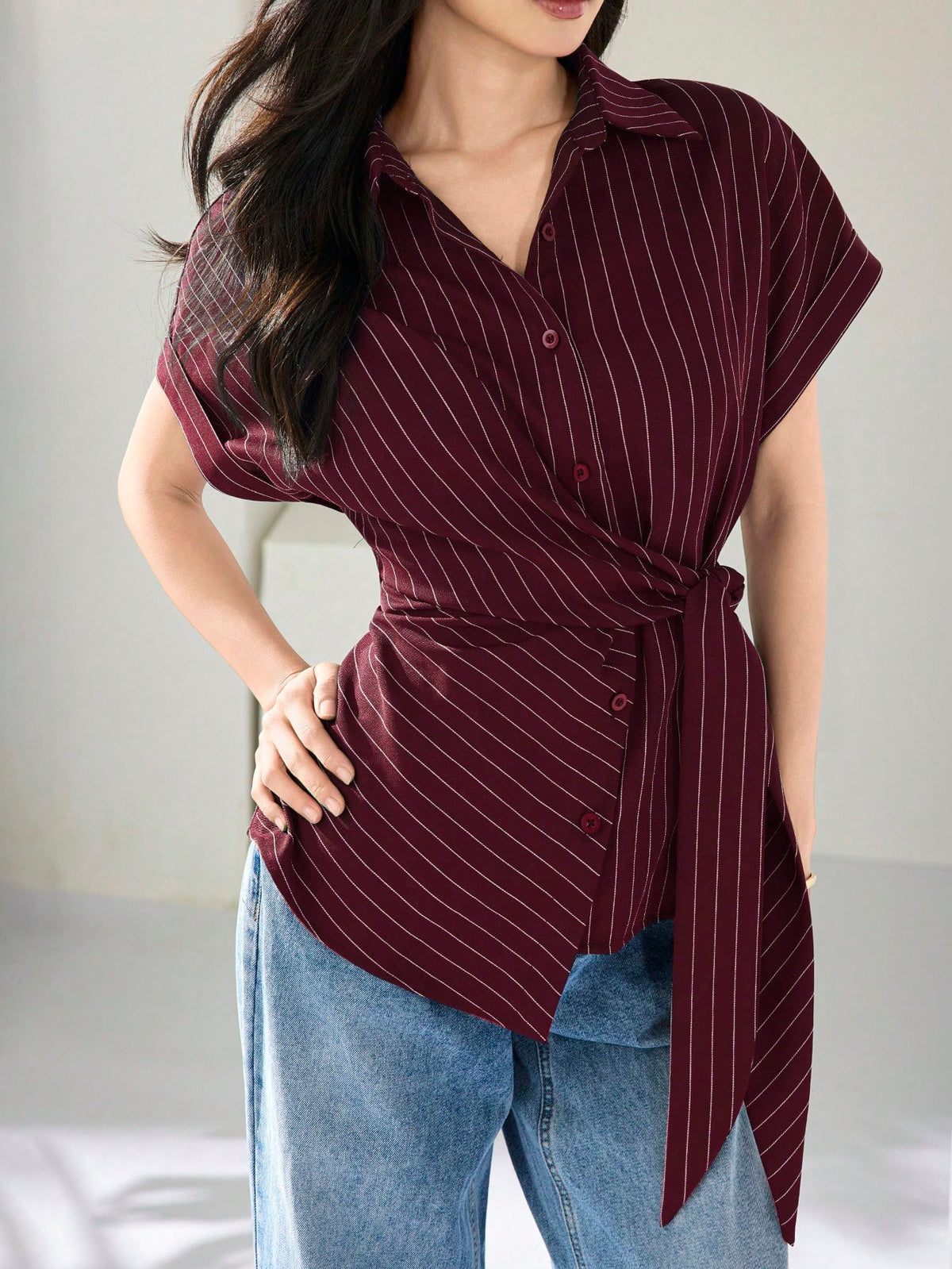 Heiryn Women's Summer Elegant Commuter Office Burgundy Front Button Cinched Cinched Waist Shirt Teachers' Day