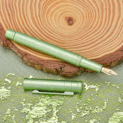 Hongdian 1851 Forest Fountain Pen Applegreen Ice Flowers, Medium Nib Classic Design With Converter And Metal Pen Case