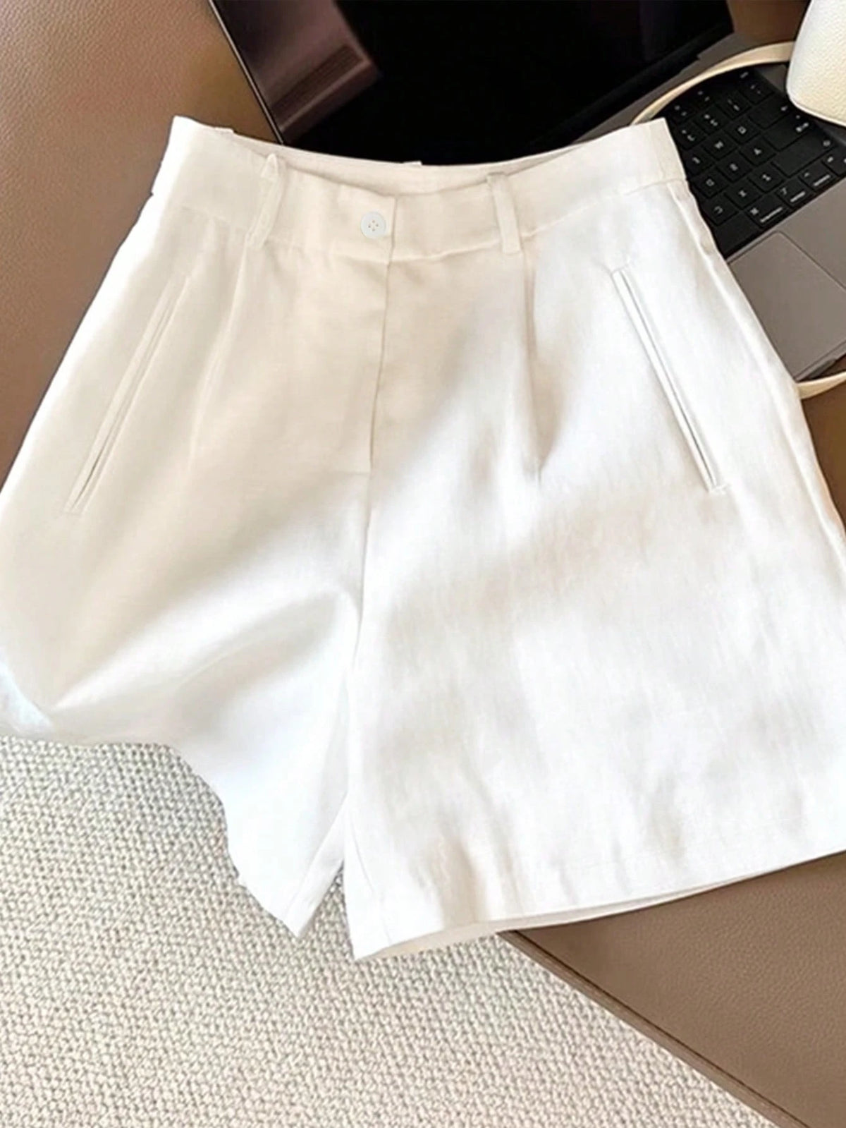 INAWLY White Loose High Waist Casual Shorts Women, Slimming Wide Leg Shorts