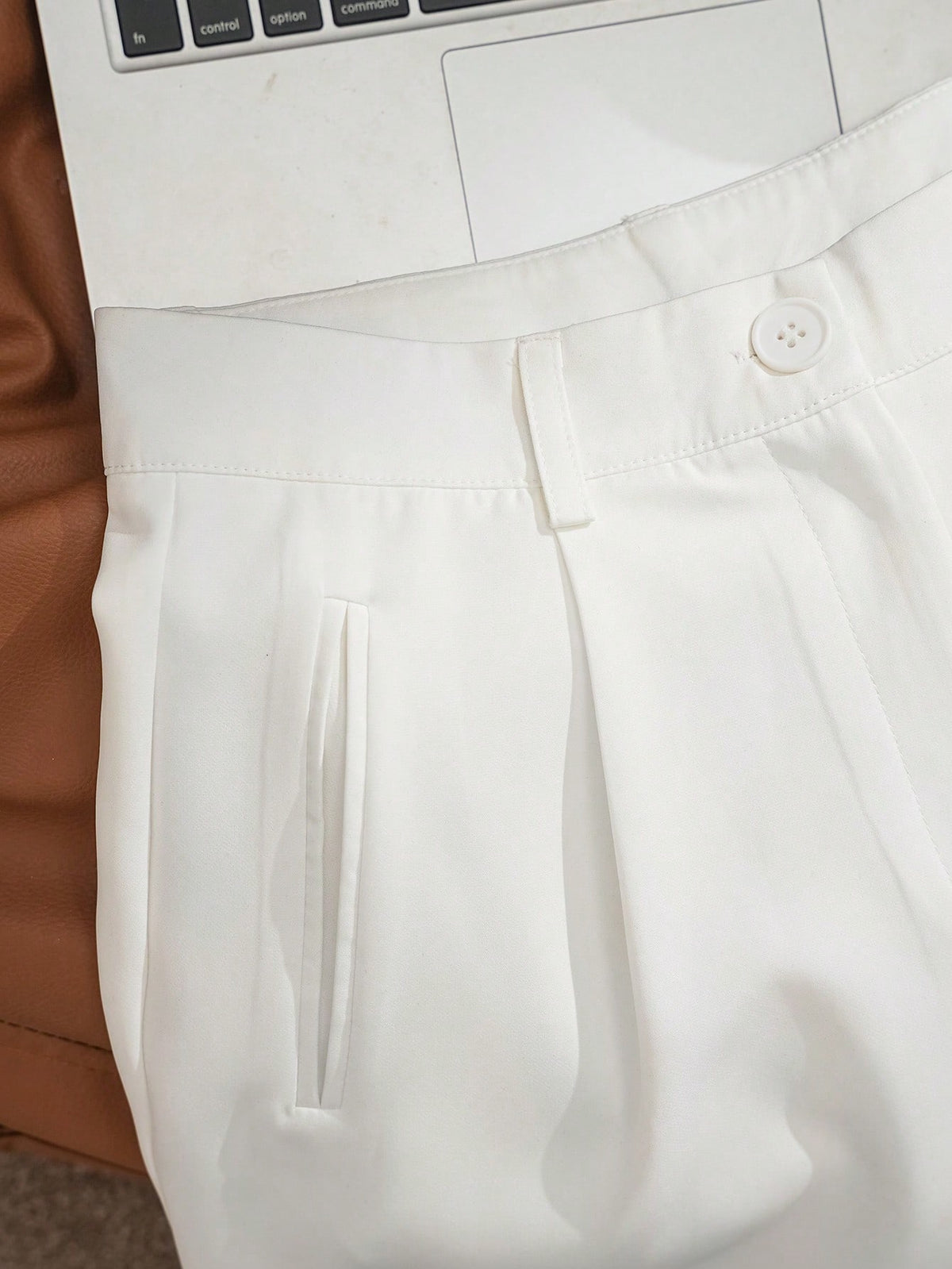INAWLY White Loose High Waist Casual Shorts Women, Slimming Wide Leg Shorts