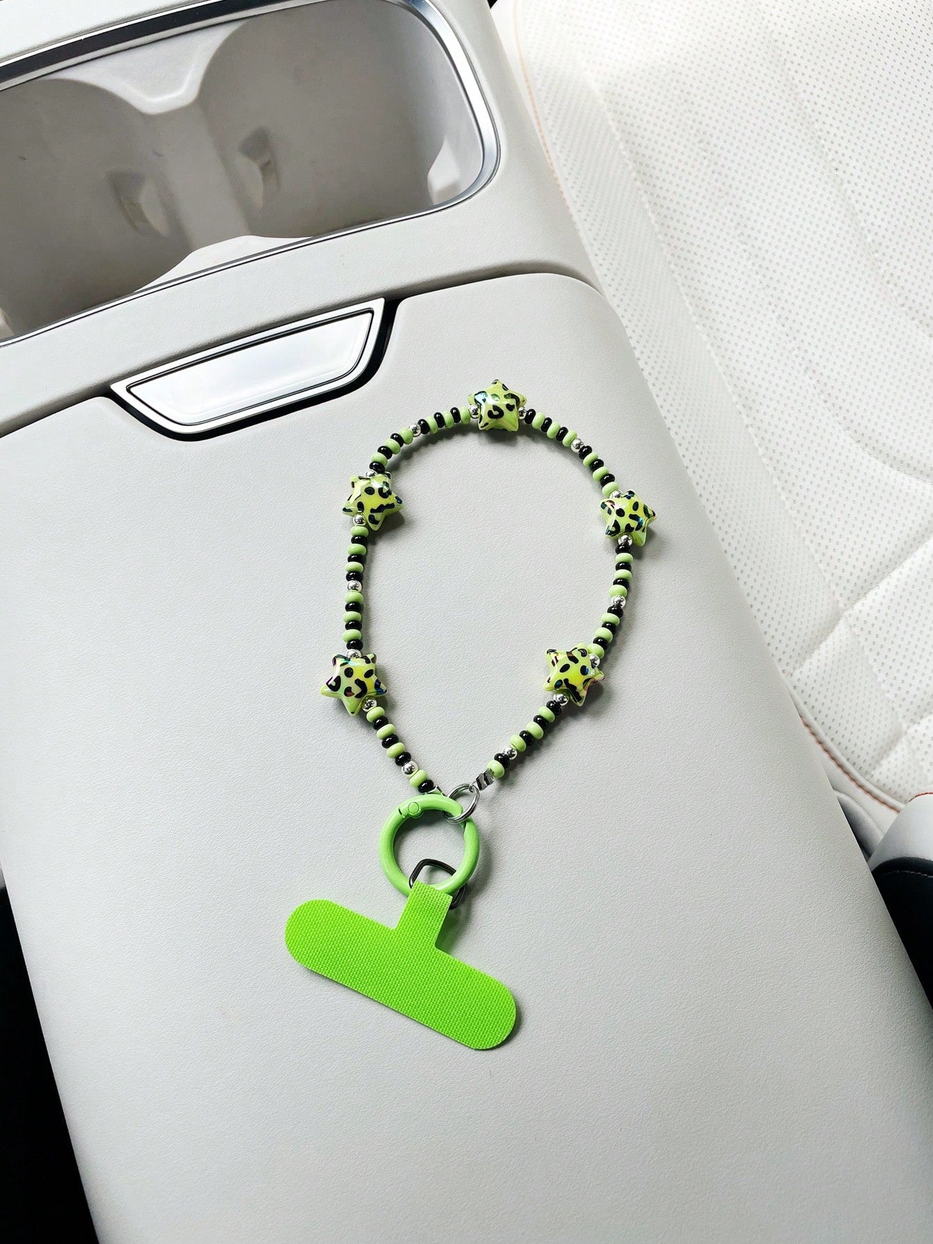 Innovative Laser Leopard Print Star Keychain, Car Key Ring Pendant, Car Lock Key Ring, Car Remote Control Decorative Pendant, Phone Chain, Bag Matching Decorative Pendant, Comes With Horseshoe Buckle