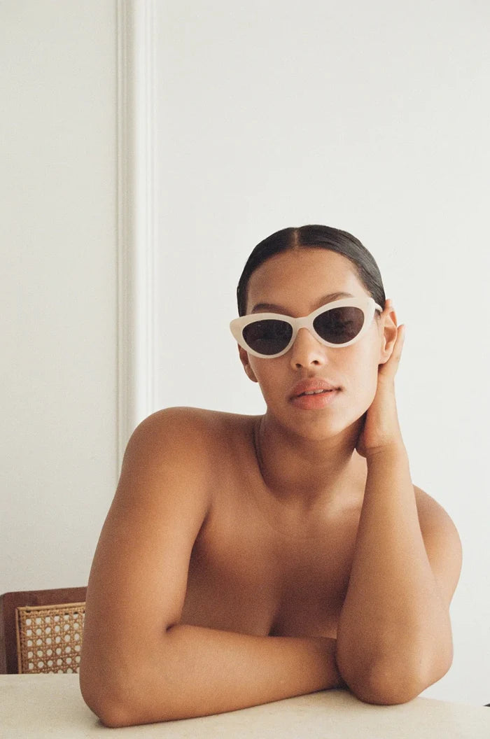 Isla | Nude