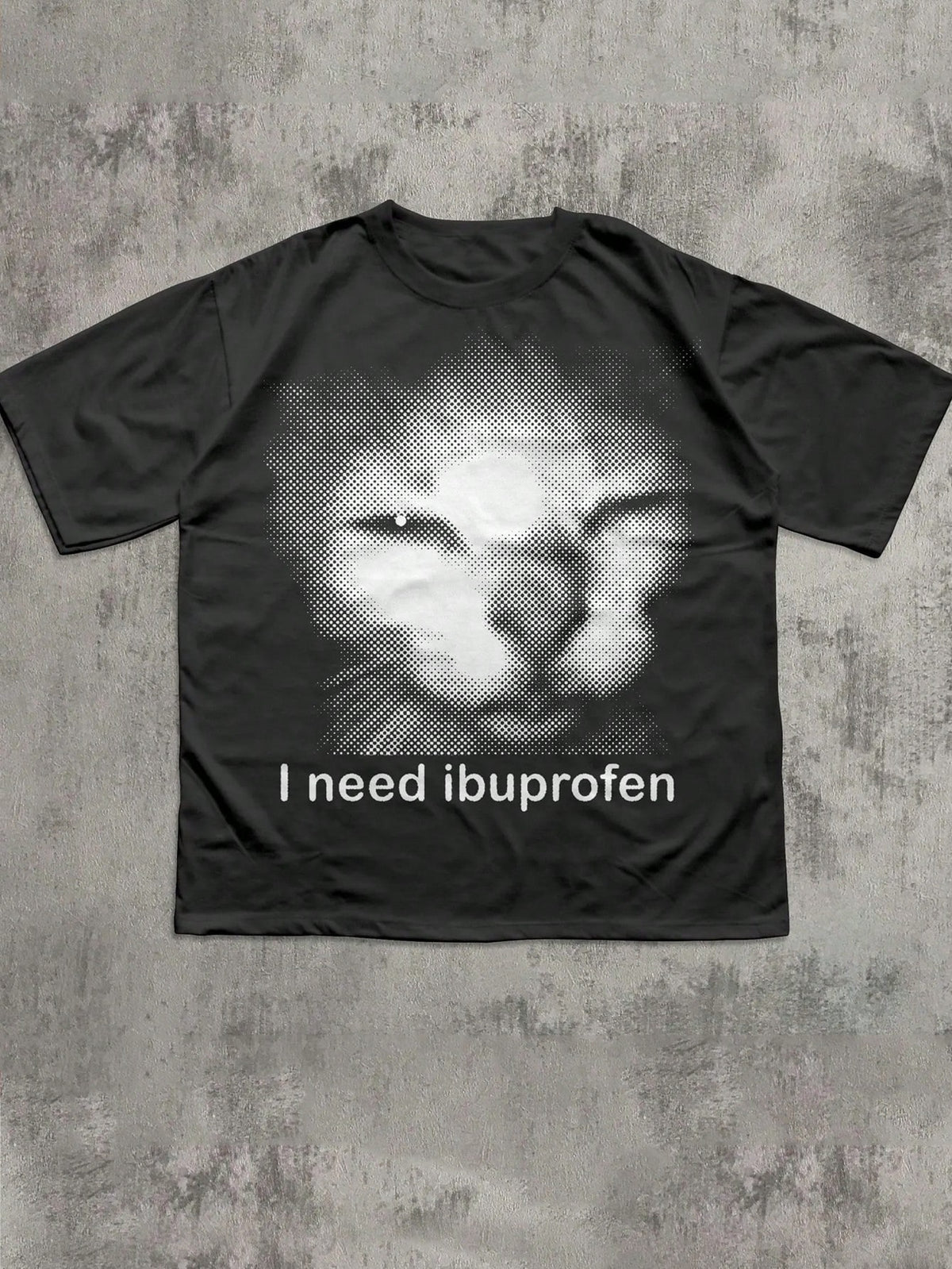 IslaSuriya Funny Ibuprofen Print Black Top,Oversized Cotton T-Shirt For Summer,Casual Streetwear,Halftone Graphic Tee,Y2K Humor,Black And White Style,City Break