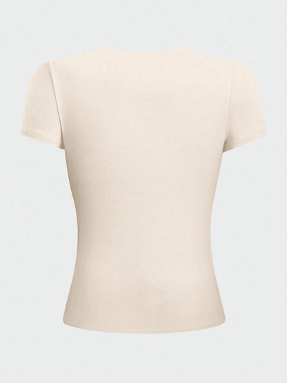 Jouncy Women's Solid Color Fitted Crew Neck T-Shirt, Minimalist Fashion Casual Daily Wear