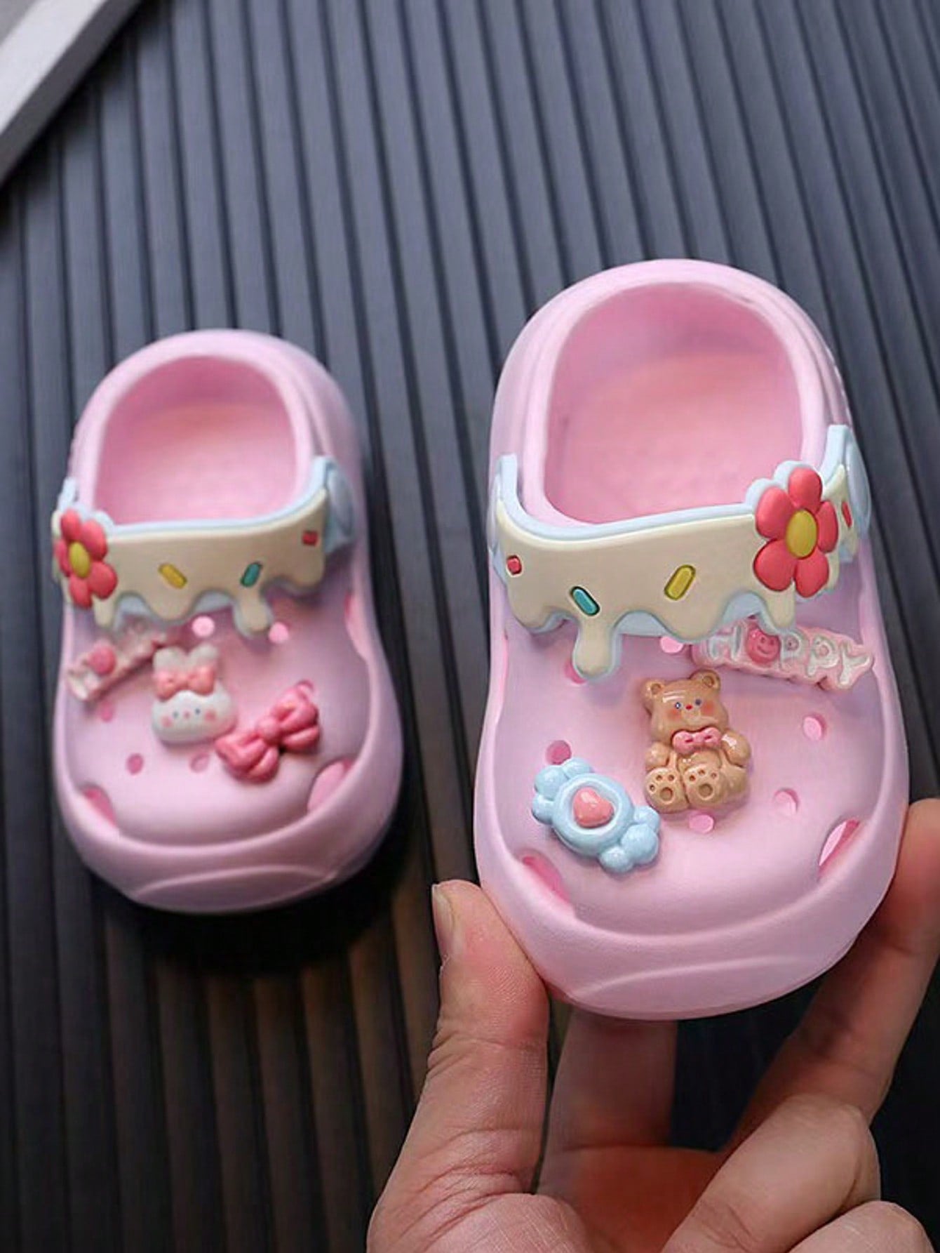 Kids Cute Fashion Slippers, Toddlers' Indoor Soft Bottom Shoes, Girls' Summer Outdoor Closed Toe Beach Sandals
