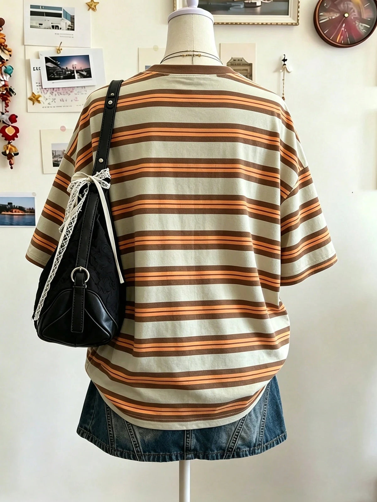 Lalippa Cat & Striped Digital Print Oversized Loose Mid-Length Round Neck Drop Shoulder Women T-Shirt, A Gift For Friends