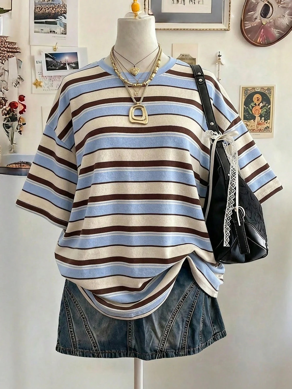 Lalippa Cat & Striped Digital Print Oversized Loose Mid-Length Round Neck Drop Shoulder Women T-Shirt, A Gift For Friends