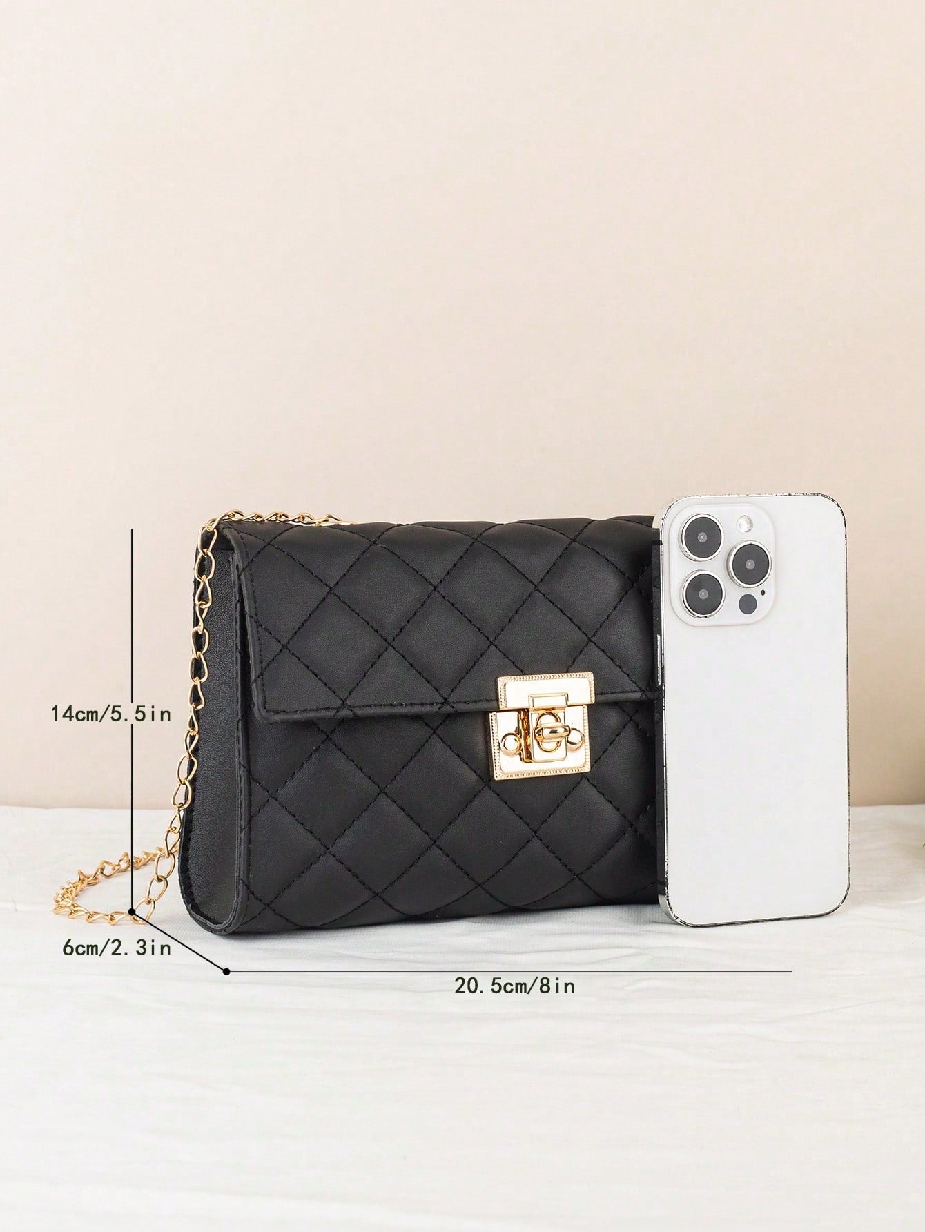 Large Capacity Quilted Chain Small Square Bag, Minimalist Style Quilted Lock Chain Bag, Elegant Elegant Shoulder Small Square Bag, Metal Lock Design Shoulder Crossbody Women's Bag, Suitable For Daily