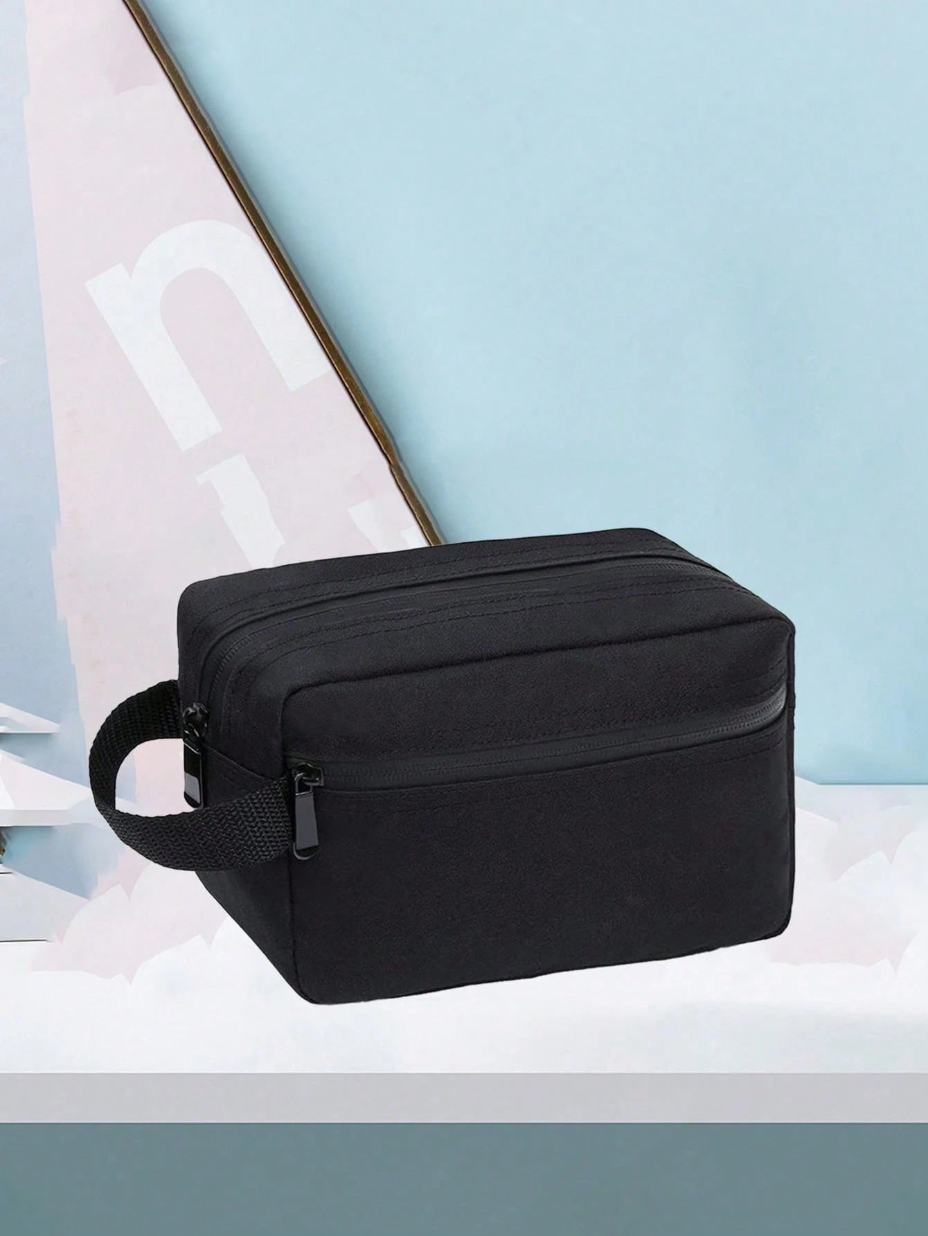 Large Capacity Travel Makeup & Toiletries Organizer Bag- Lightweight Cosmetic Storage Box With Letter Print, Suitable For Men & Women, Zippered Makeup Bag, Daily Travel Handbag