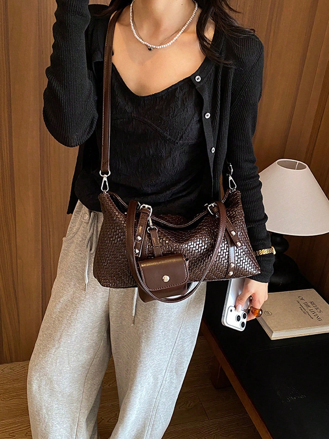 Large Capacity Women's 2026 New Autumn/Winter Fashion Versatile Exquisite Shoulder Bag Premium Underarm Bag