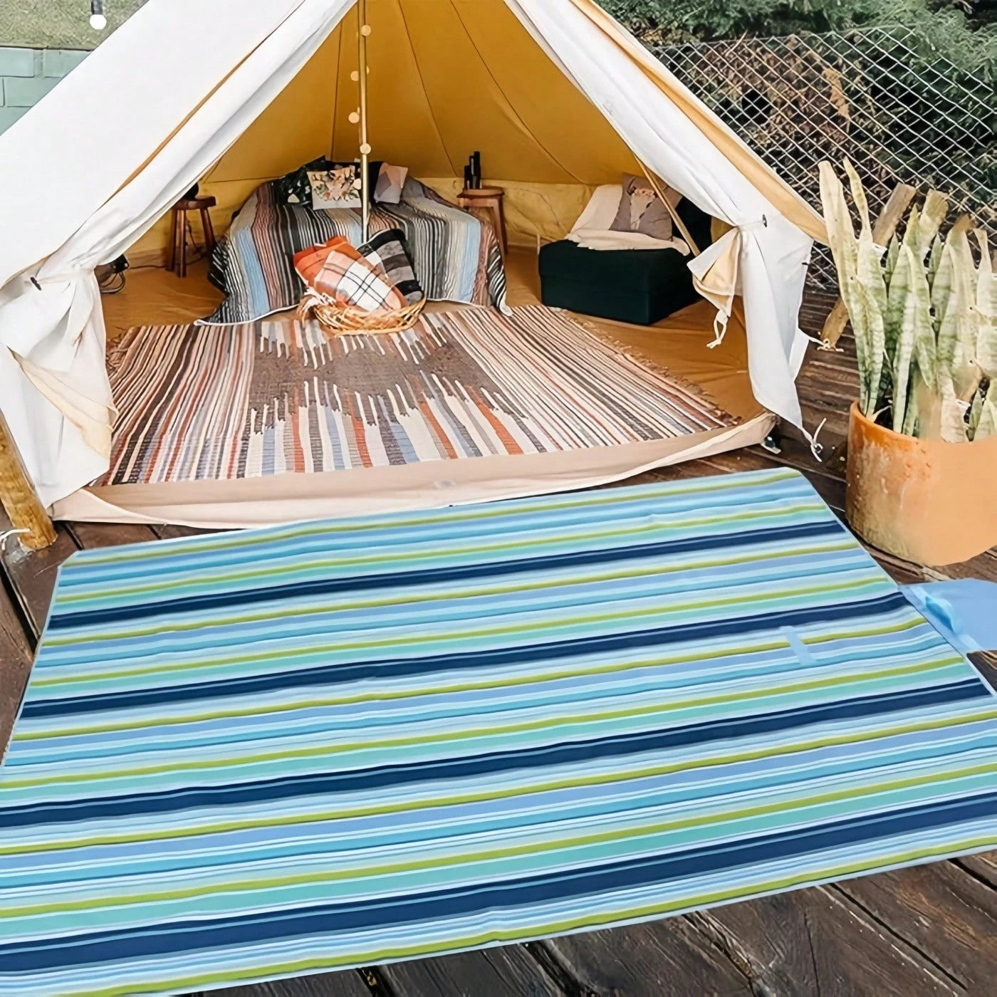 Large Picnic Blanket, Beach Blanket, Sandproof Waterproof, Lightweight Handy Mat, Portable Beach Mat For Camping Hiking Travel Park Beach, Mother Father's Day Gift