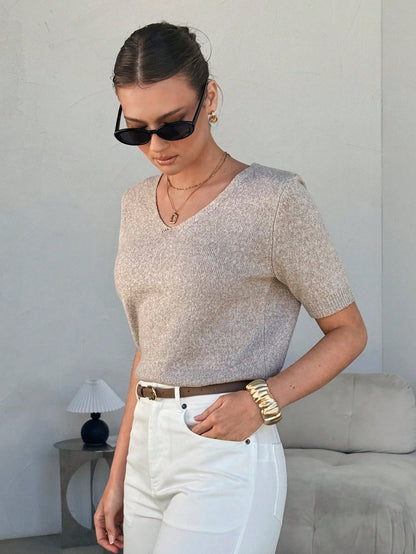 Lavishia Women's Elegant Minimalist V-Neck Short Sleeve Fancy Yarn Knit Top Suitable For Daily Wear Office Loose Casual Sleeveless Vest Summer Beige