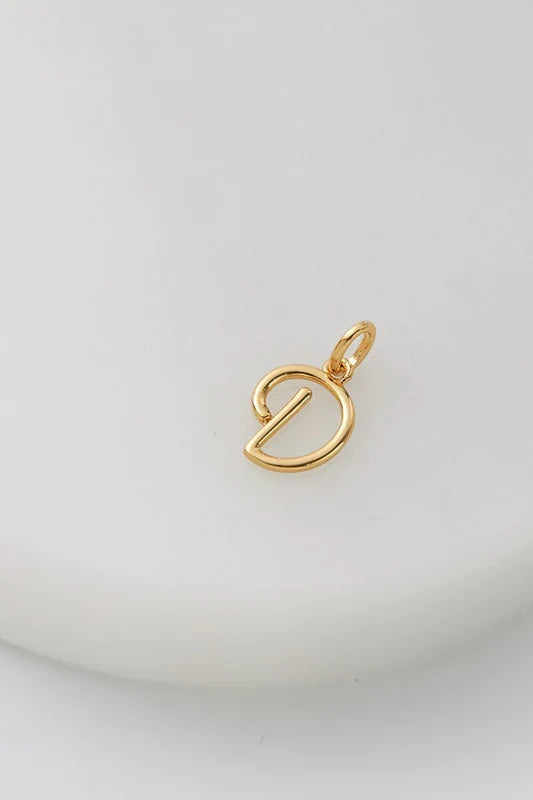 D