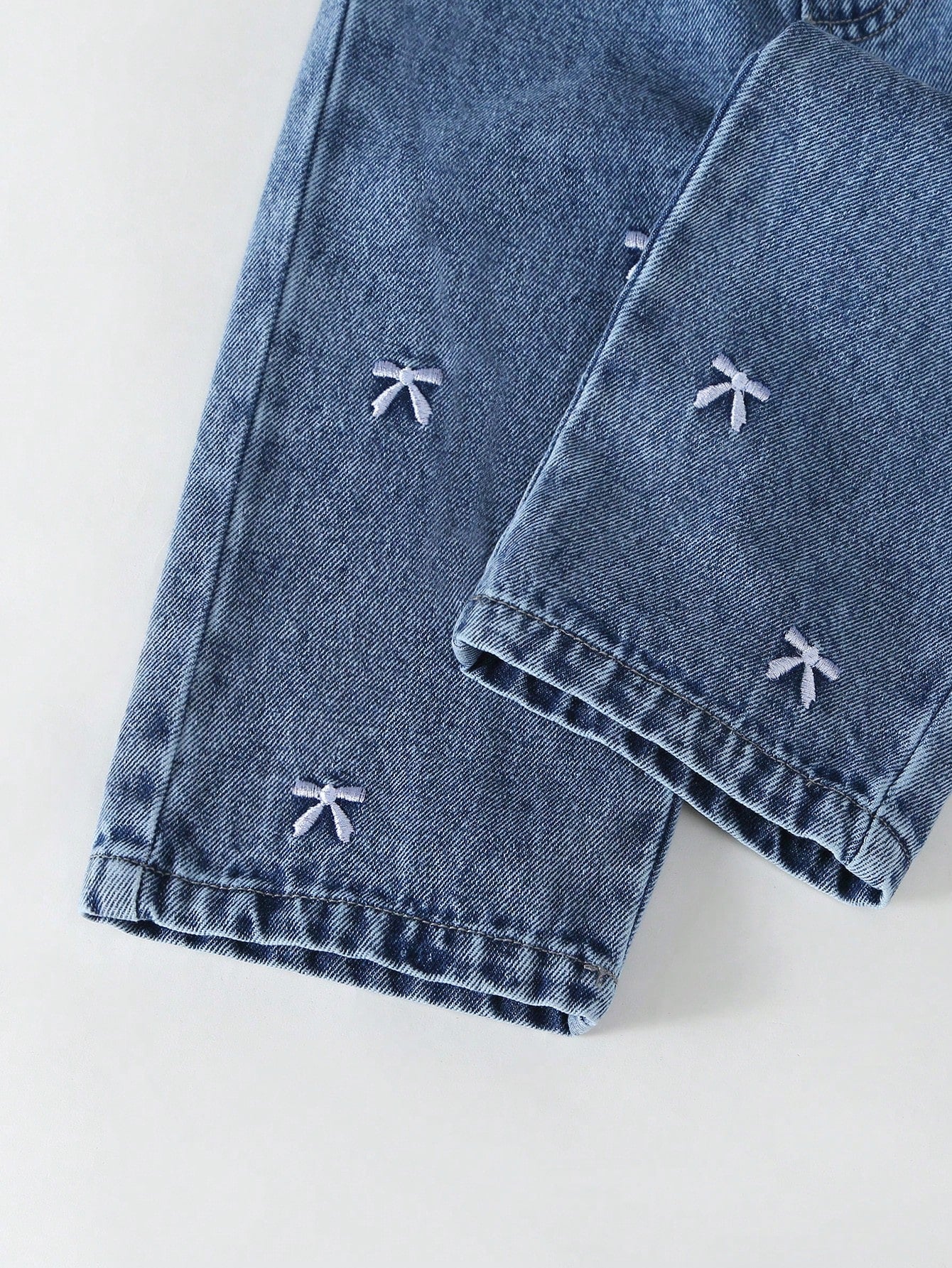 Light Blue Autumn Baby Girl Cute Cross Applique Straight Leg Jeans,Back-To-School Cute Modest Denim,Vintage Distressed Academic Style Outfit