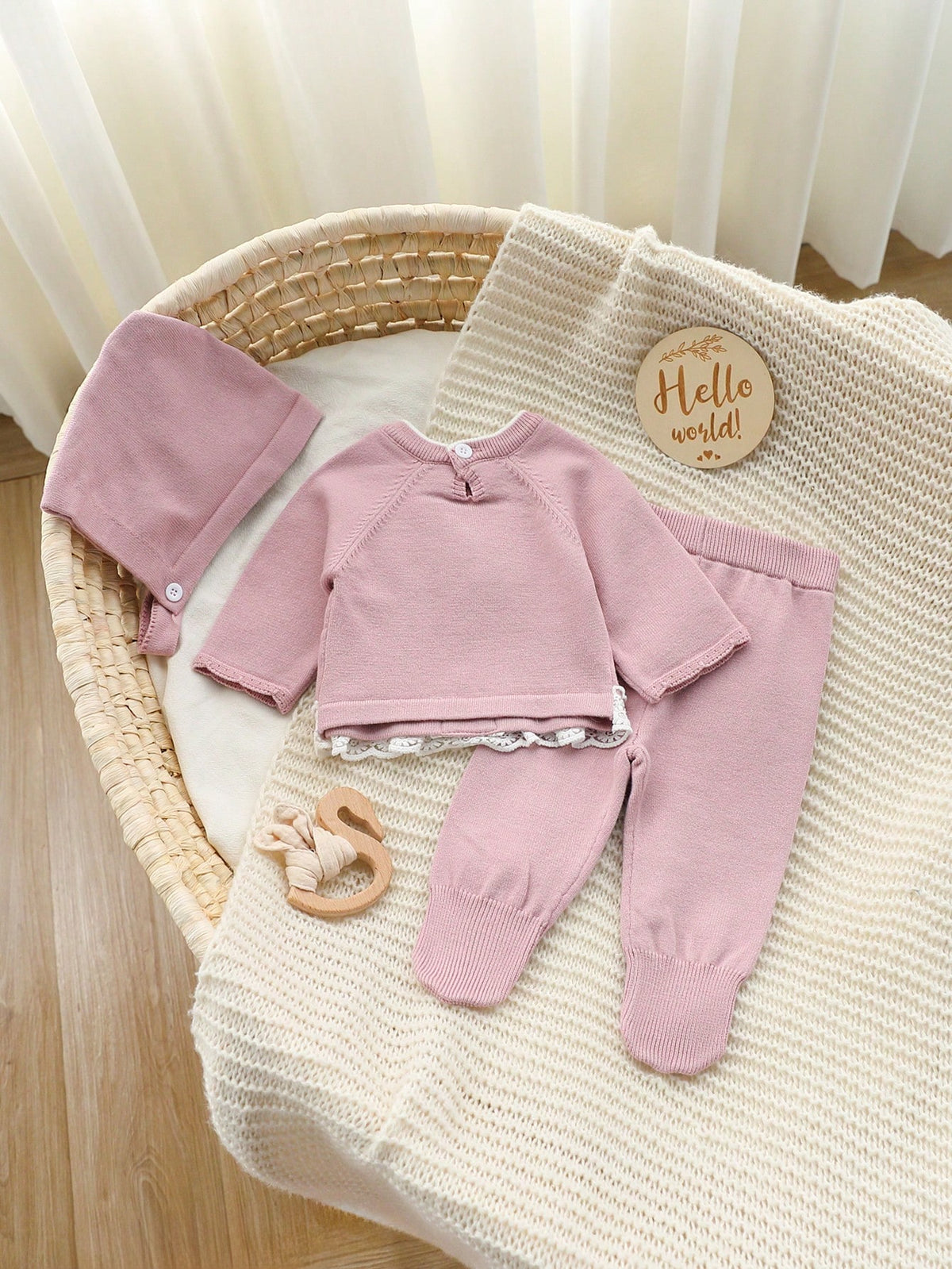 Light Pink Newborn Baby Girl Outfit Set With Lace Trim Sweater,Footed Pants&Knit Hat,Cute Autumn Long Sleeve Pink Bow Baby Set For Baby Shower