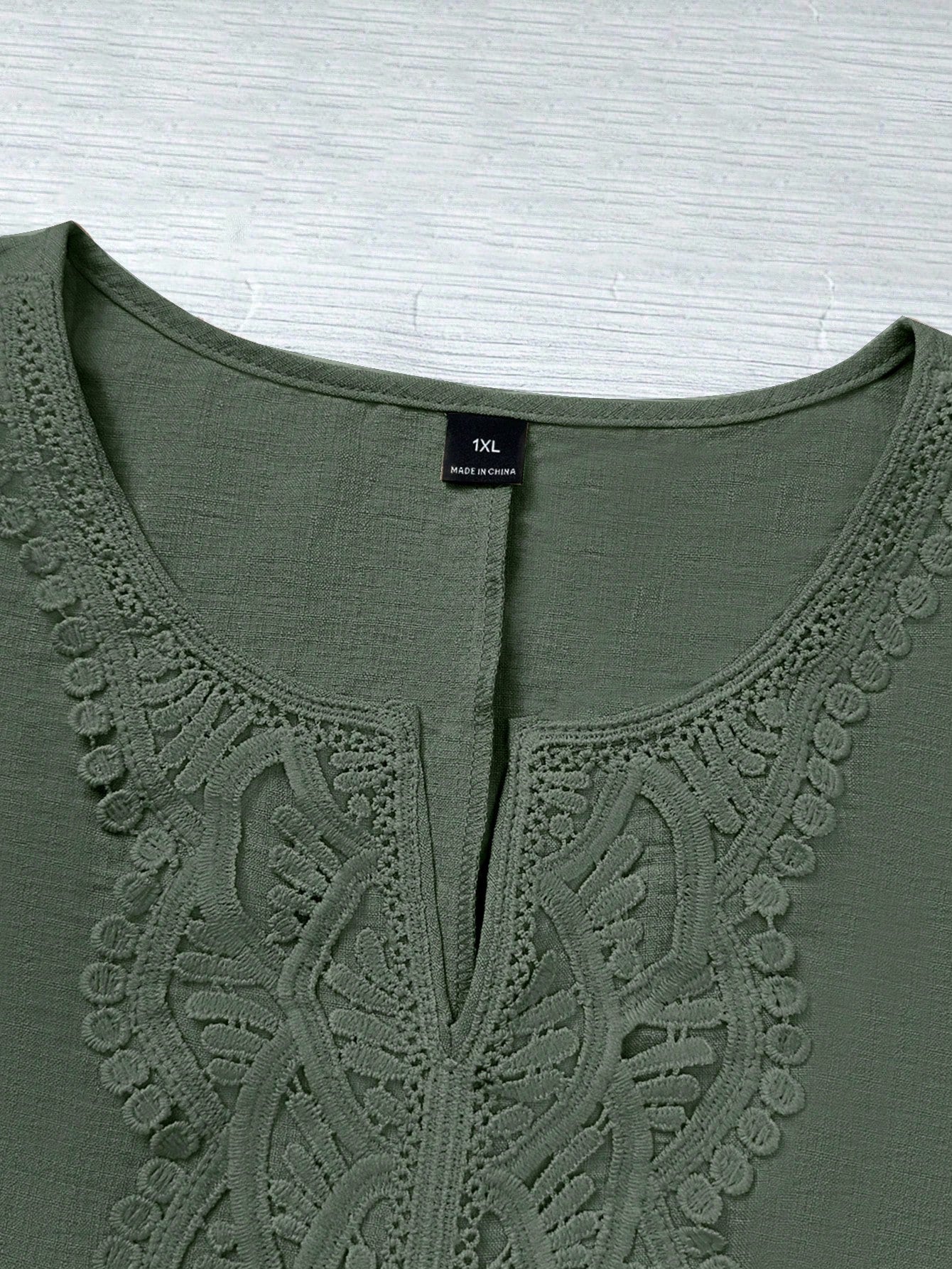 Linhara Large-Sized Woven Casual Summer Women's Shirt