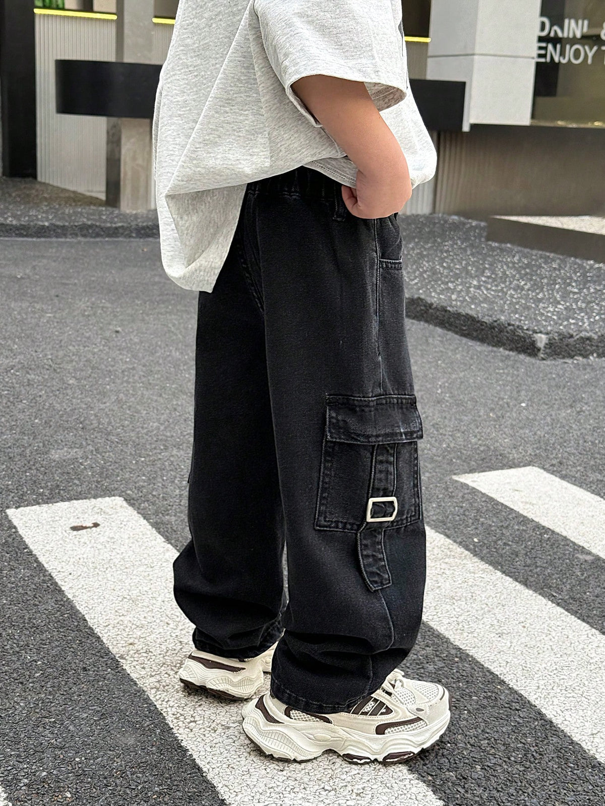 Little Byeori Young Boy Fashionable Distressed Washed Baggy Loose Fit Black Denim Pants With Cargo Pocket, Leisure And Versatile For Kids Streetwear Spring