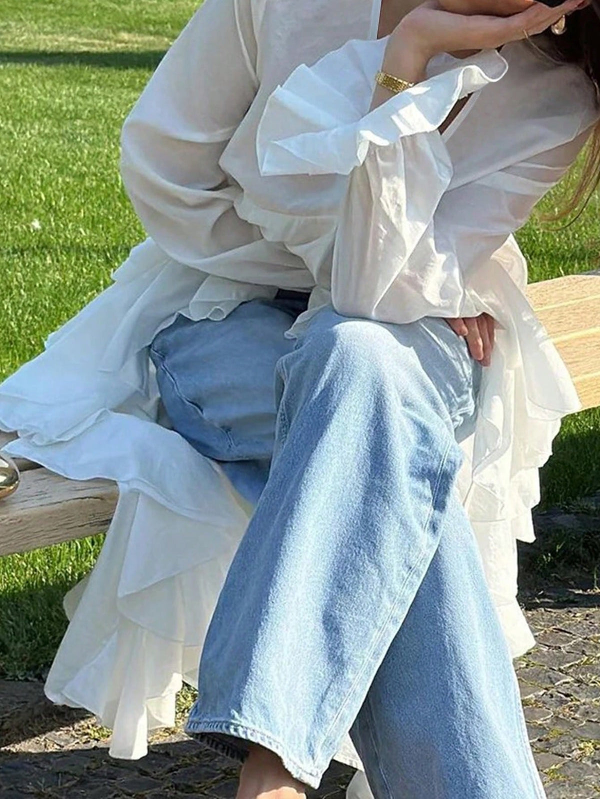 Loose White Women's Blouse, 2025 Fashion V-Neck Long Sleeve Shirt, Elegant Asymmetrical Ruffle Hem Top, Woven Fabric With Pleated Ruffle Trim, Graceful For Daily Wear, Spring & Autumn