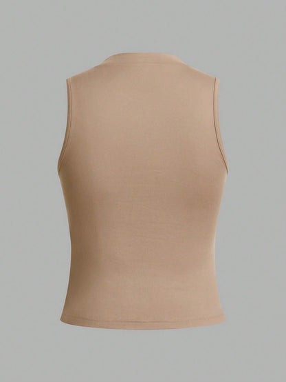 LUNE 3pcs Women Crew Neck Form-Fitting Camisole, Basic Summer Essentials Back To School,Casual Minimalist Basic Everyday Daytime Black Beige White