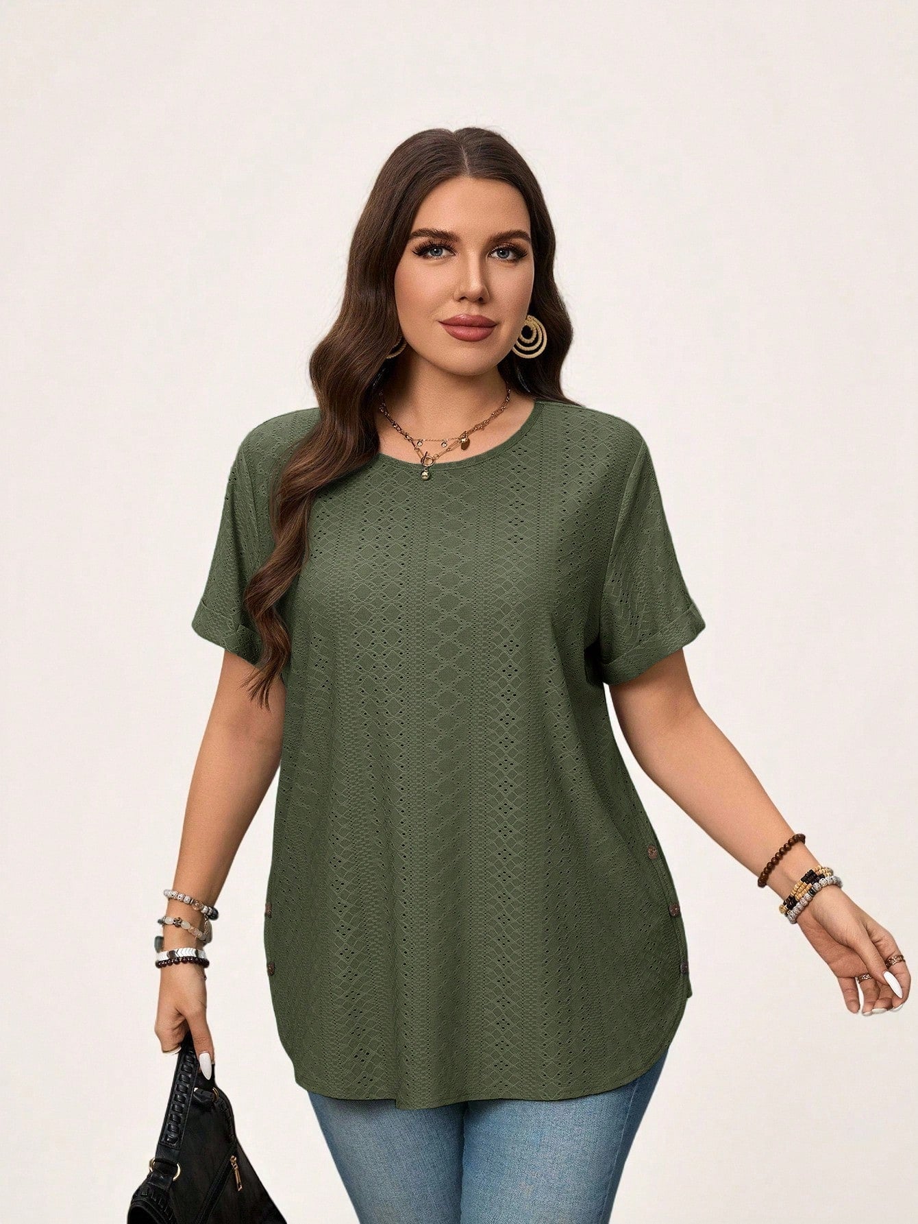LUNE Plus Size Solid Color Round Neck Short Sleeve Casual T-Shirt